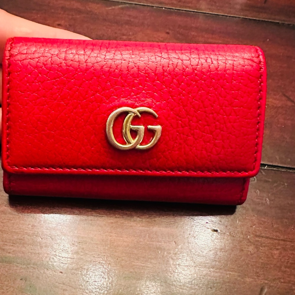 Gucci Red Leather key holder also can be card holder
